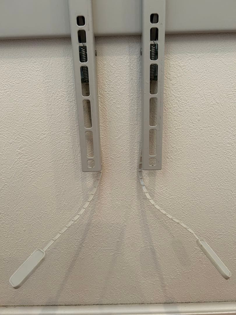 IKEA UPPLEVA テレビ 壁掛け 金具　（イケア）