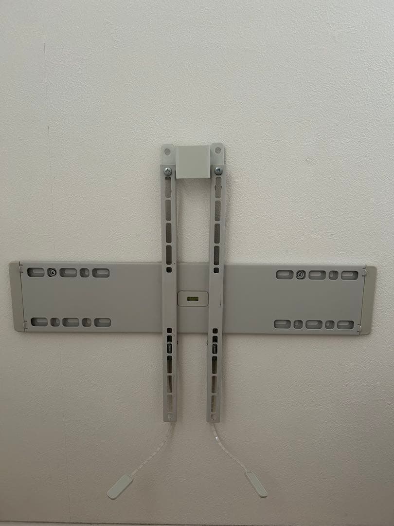 IKEA UPPLEVA テレビ 壁掛け 金具　（イケア）