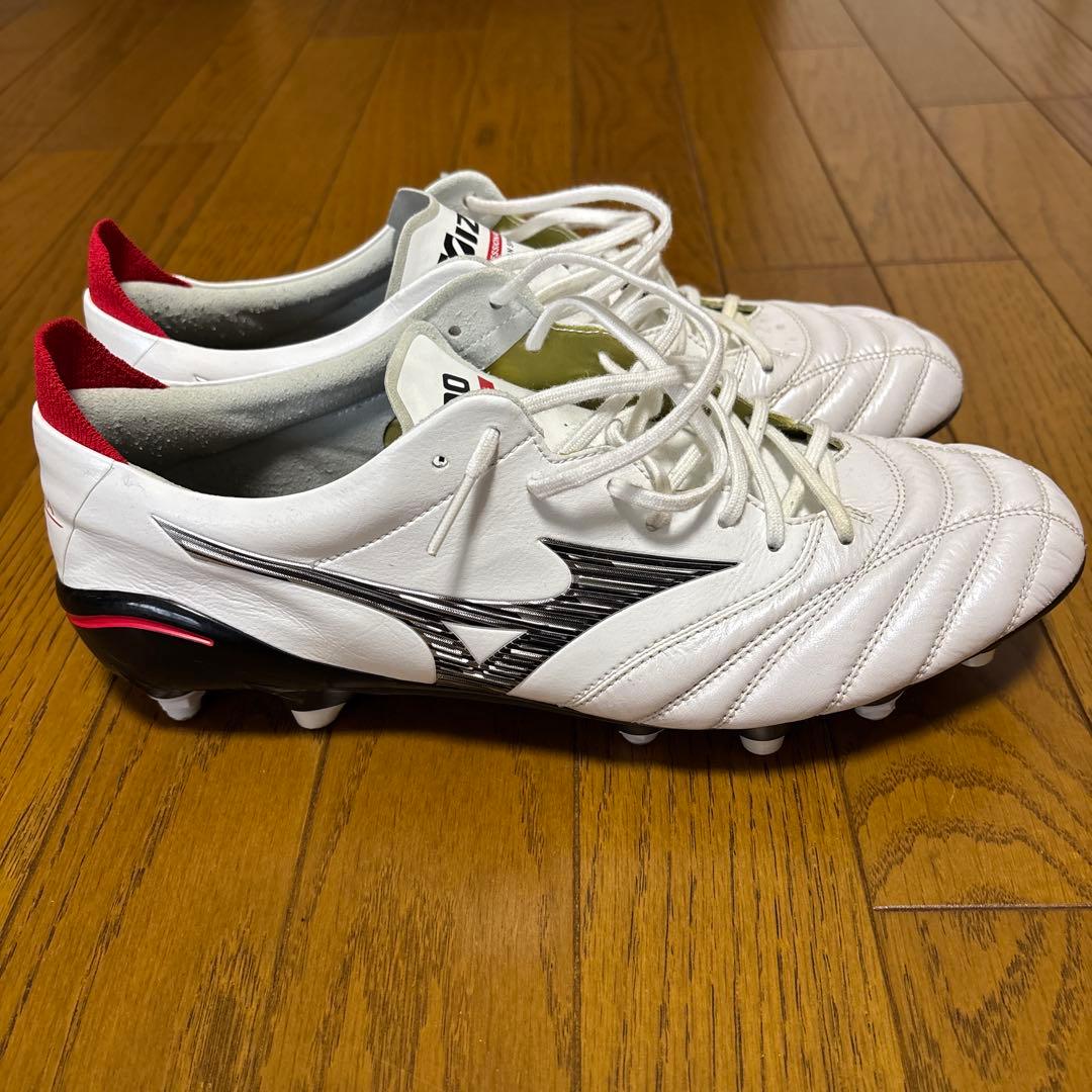 ミズノモレリアネオ4 ホワイト