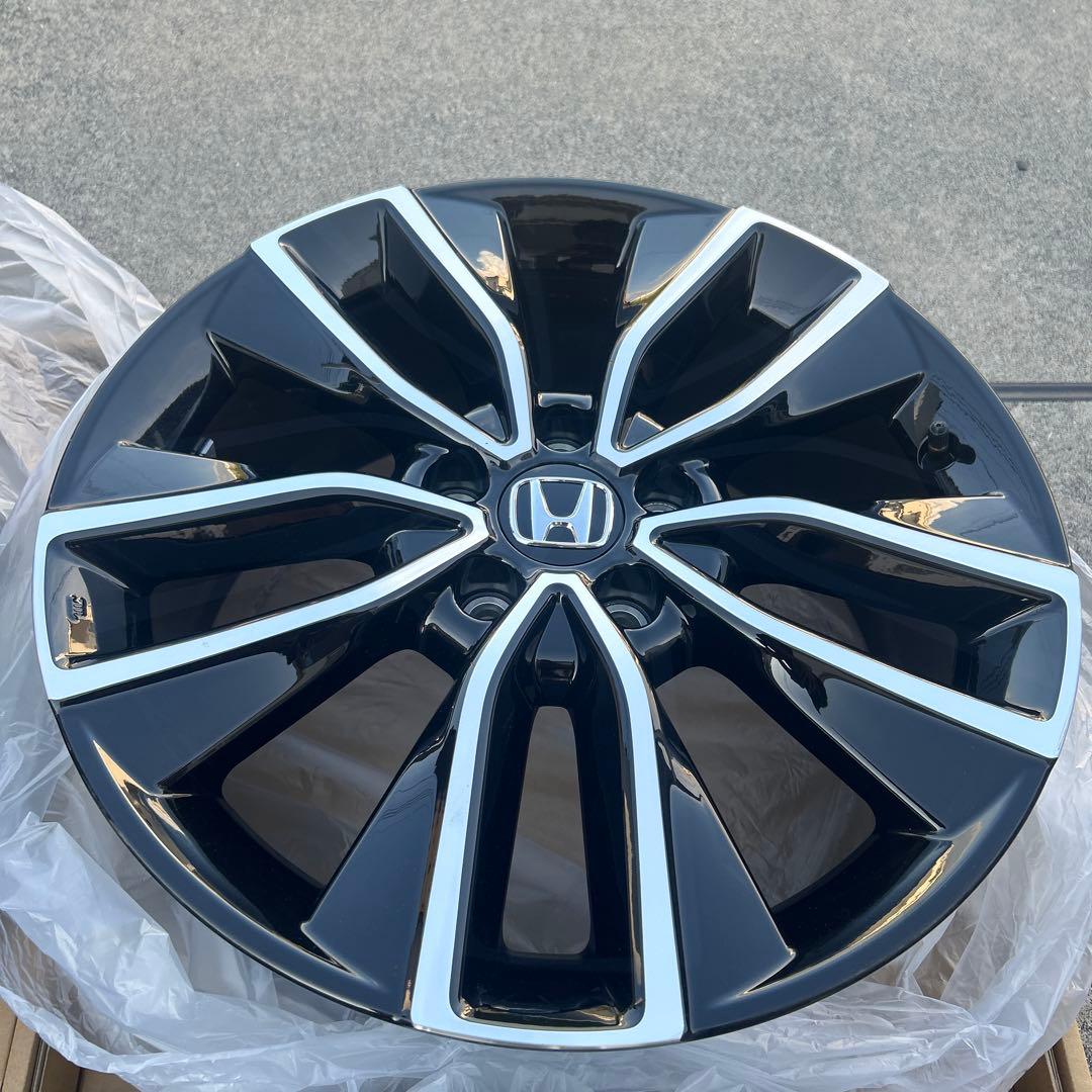 VEZEL RV5 ヴェゼル　純正　18インチホイール