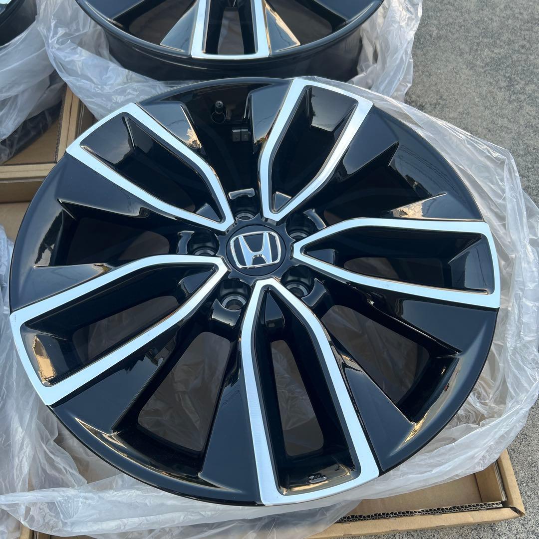 VEZEL RV5 ヴェゼル　純正　18インチホイール