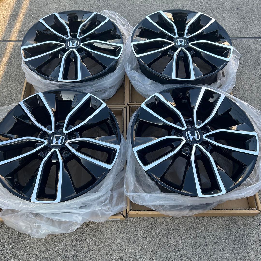 VEZEL RV5 ヴェゼル　純正　18インチホイール