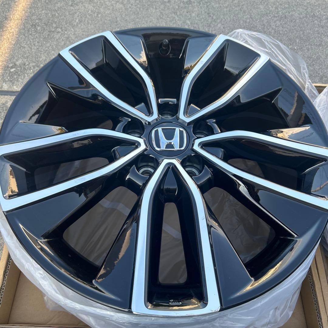 VEZEL RV5 ヴェゼル　純正　18インチホイール