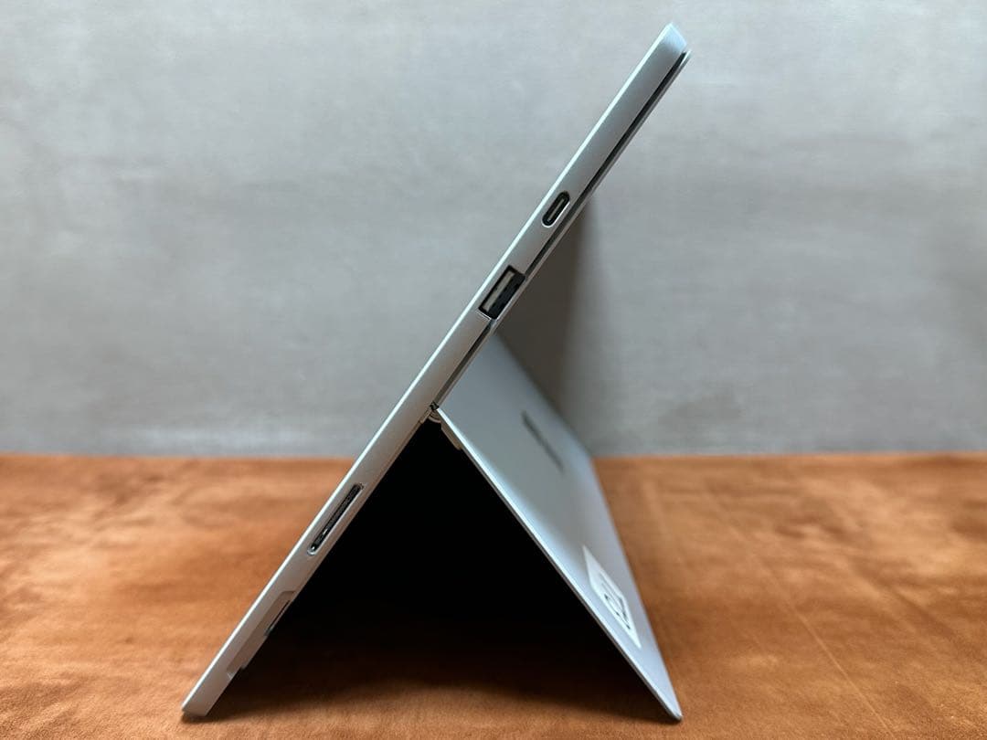 Microsoft Surface Pro7 i5 10世代メモリ8GB