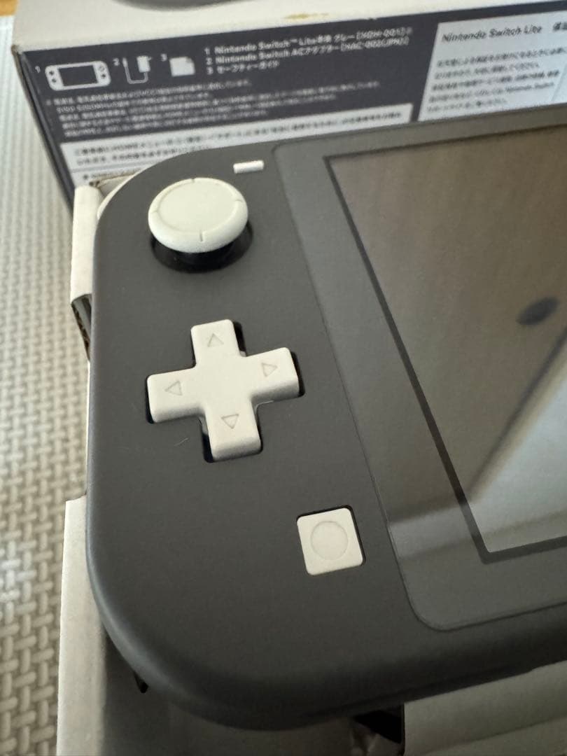 結*凛様 【初期化済】Nintendo Switch Lite グレー 本体