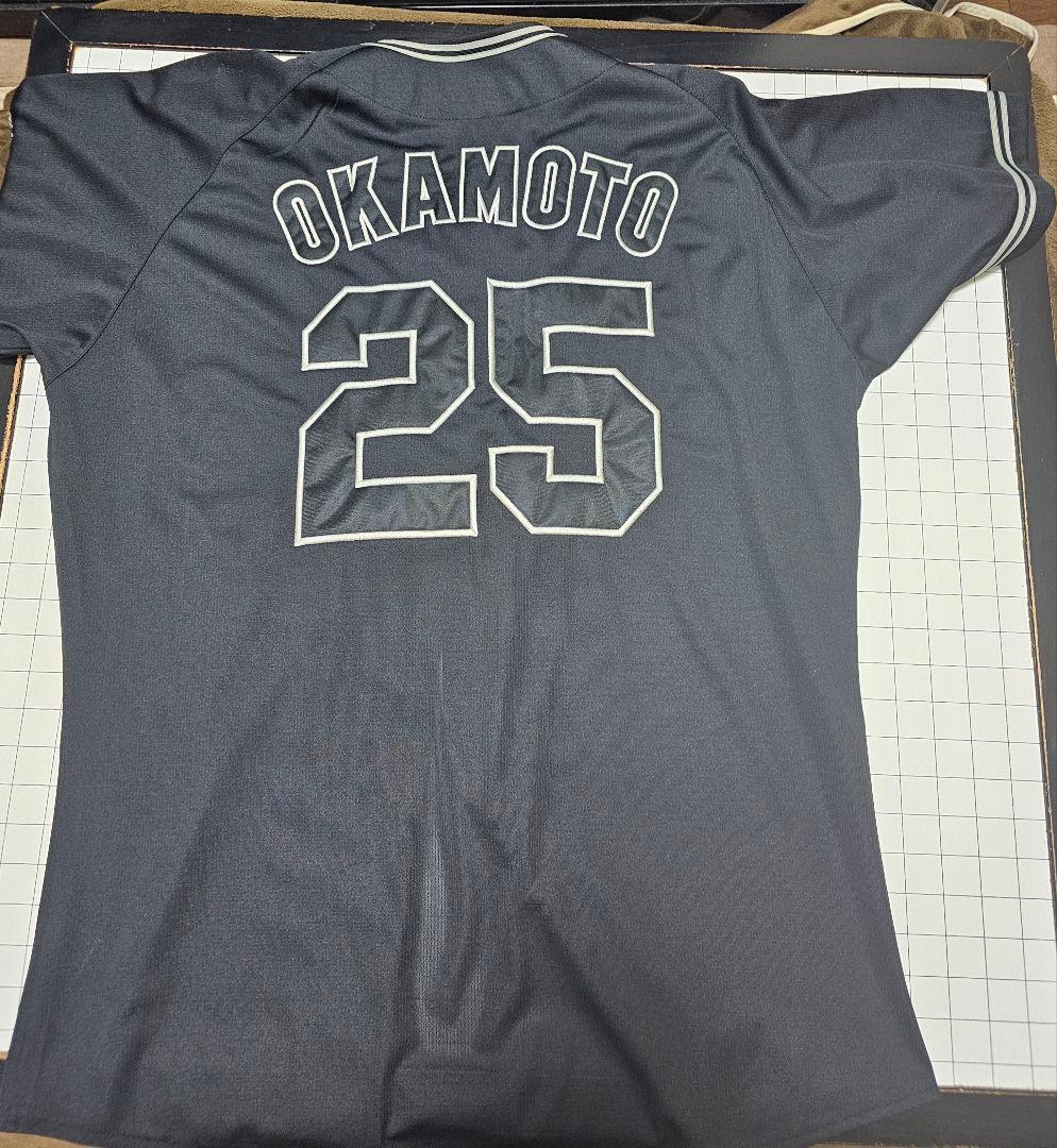 【希少】ヨージ・ヤマモトとジャイアンツのコラボユニフォームとキャップ。