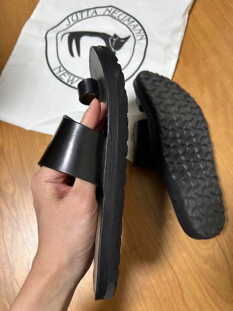 JUTTA NEUMANN（ユッタニューマン）/ ALICE（アリス）D8 黒