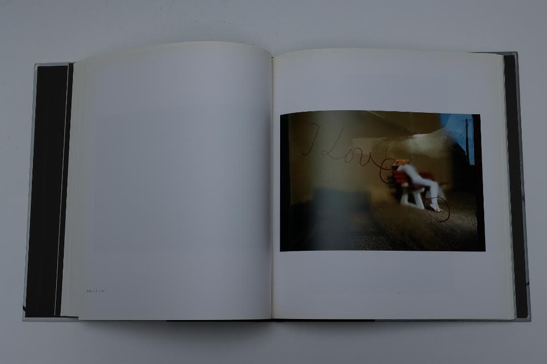 guy bourdin / ギイ・ブルダン　洋書・写真集