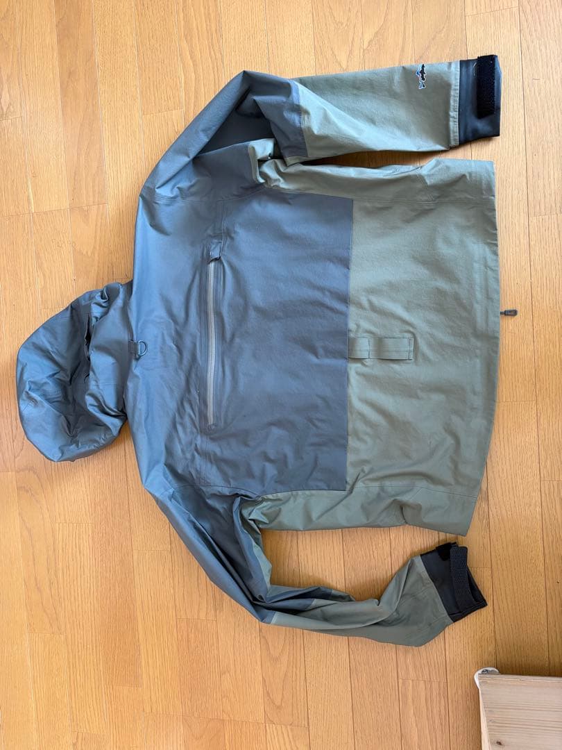 パタゴニア　フィッシングジャケット　ほつれ有り