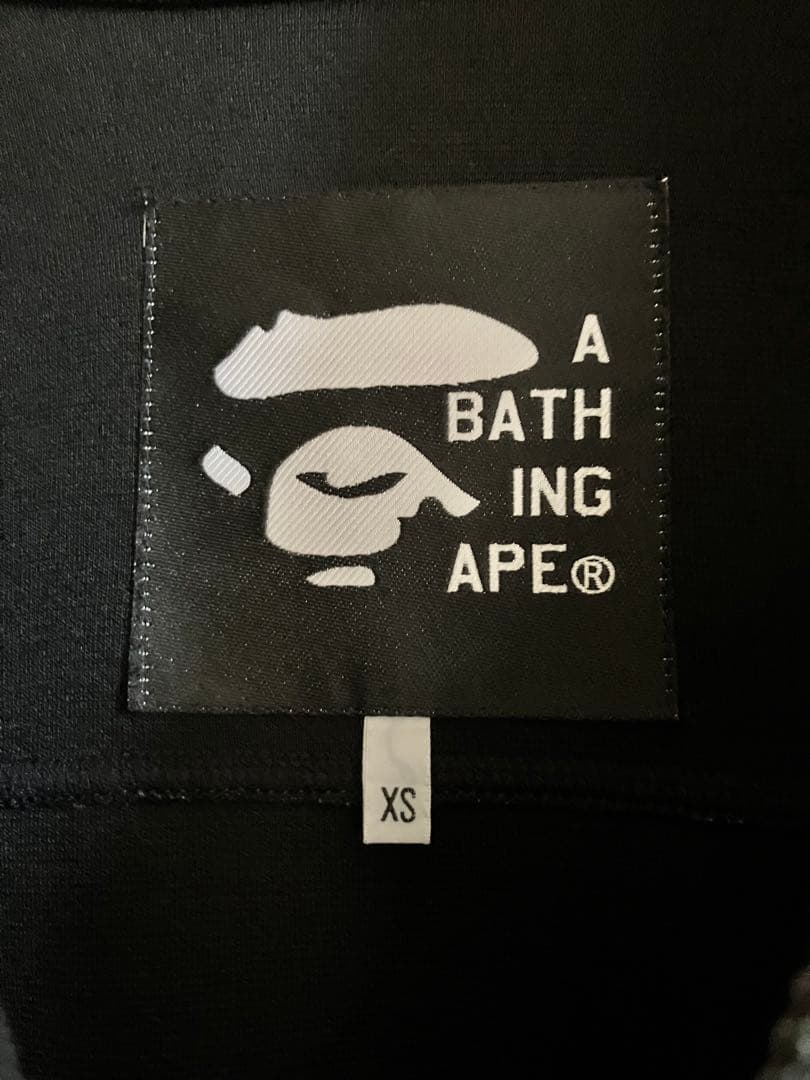 エイプ ストライプ付きジップアップジャケット ジャージ ブラック