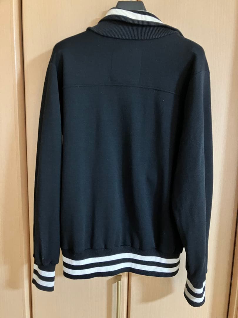 エイプ ストライプ付きジップアップジャケット ジャージ ブラック