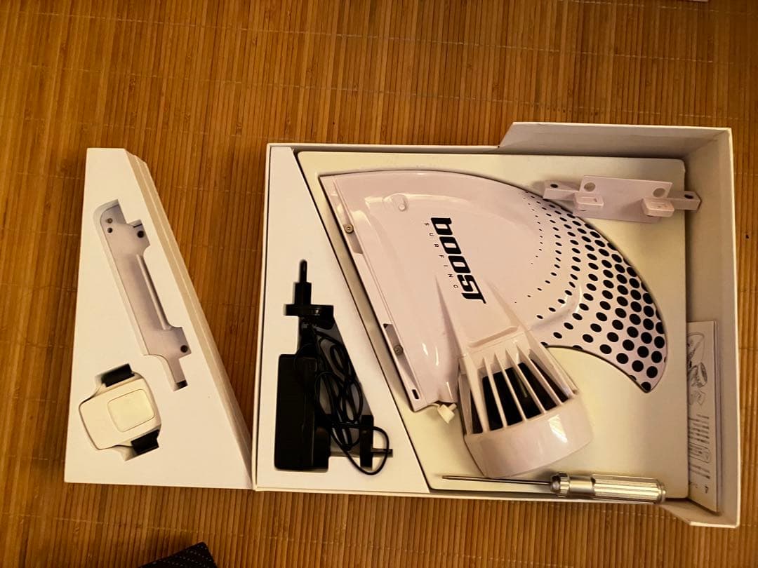 boost サーフボードフィン ホワイト