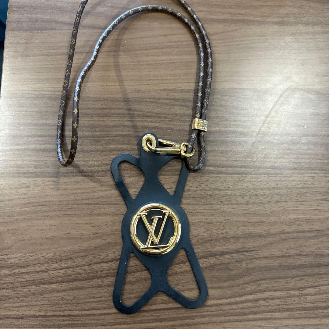 【ゆなさん専用】Louis Vuitton ロゴストラップ