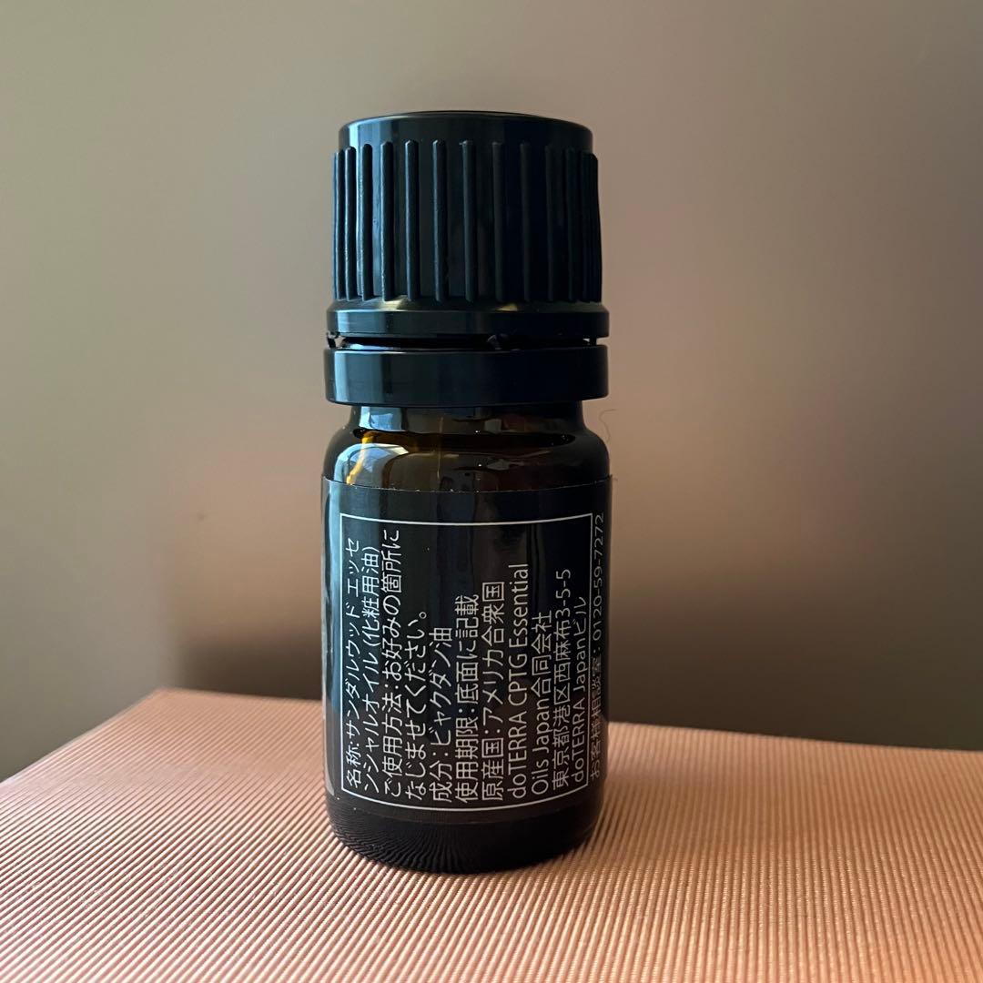 doTERRA サンダルウッド 5mL