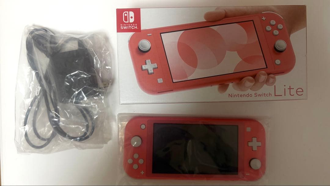 Switch Lite コーラル ピクミン4 ケース