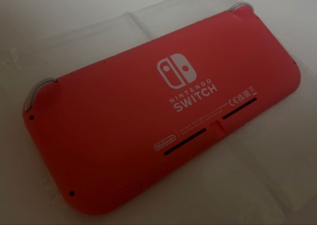 Switch Lite コーラル ピクミン4 ケース