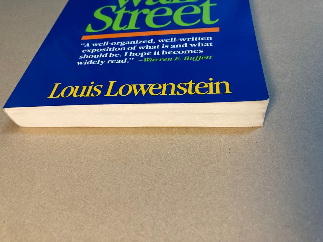 洋書 What's Wrong With Wall Street