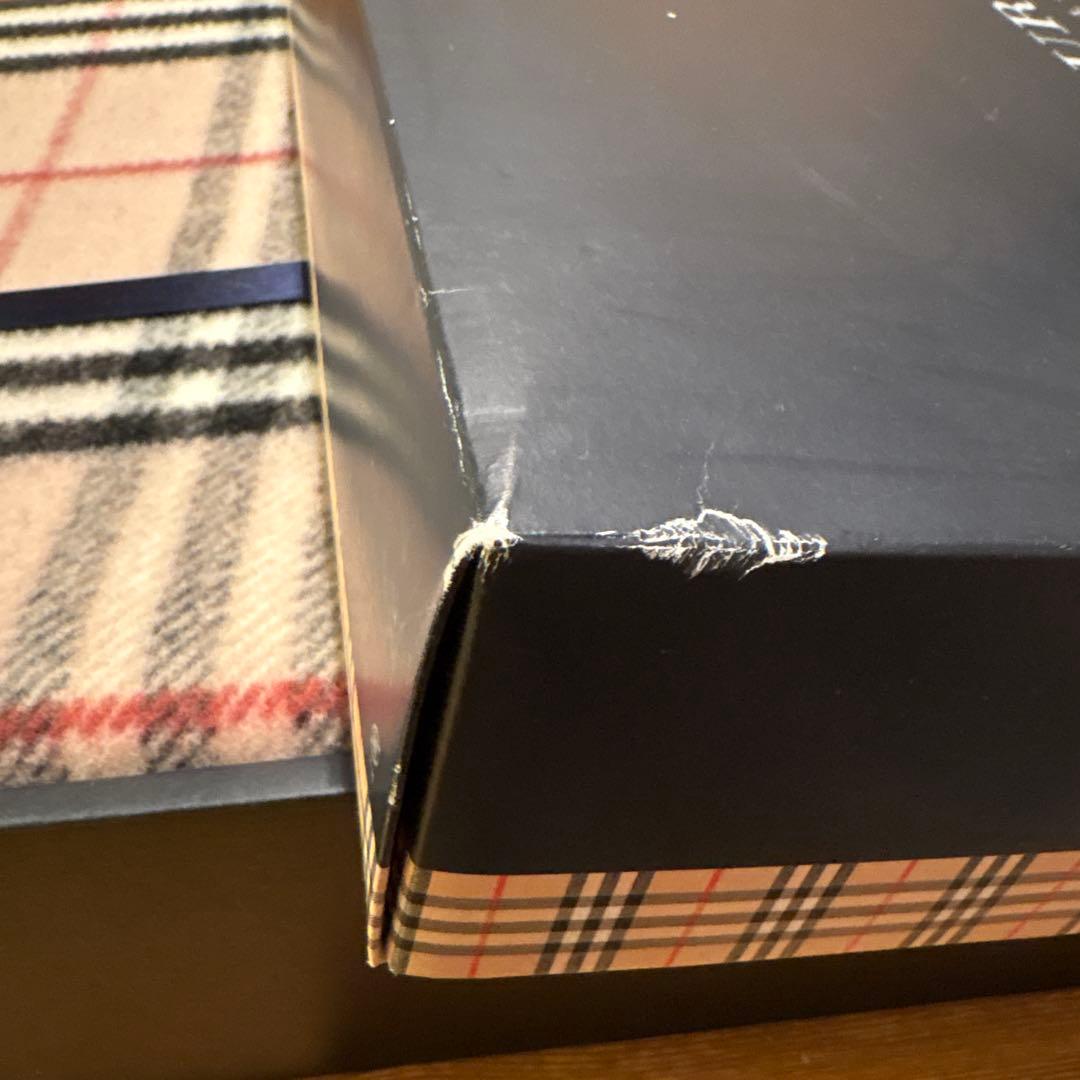 BURBERRY ウール100% チェック柄ブランケット 140x200cm