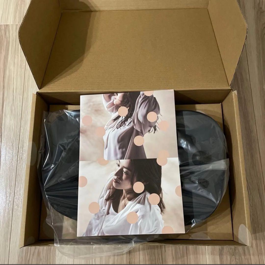 新品未開封　RAKUNA 肩甲骨はがしピロー