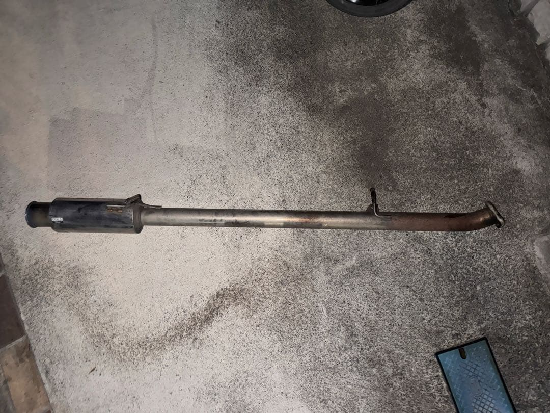 20 ヴェルファイア　アルファード　マフラー