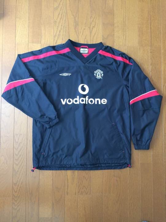【入手困難】サッカーウェア マンチェスター・ユナイテッド UMBRO 黒 M