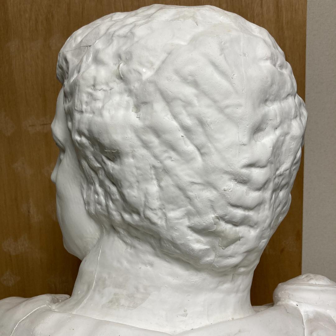 ブールタス　石膏像