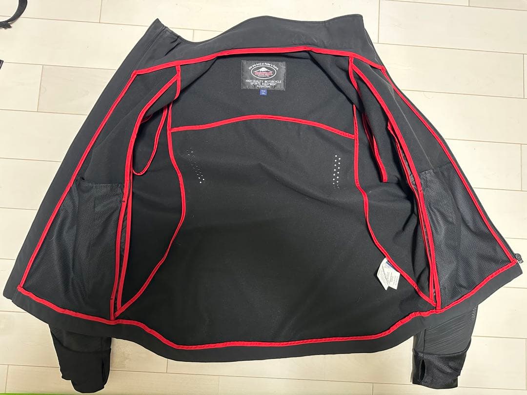 クシタニ　k1308ミッドジャケットLLサイズ