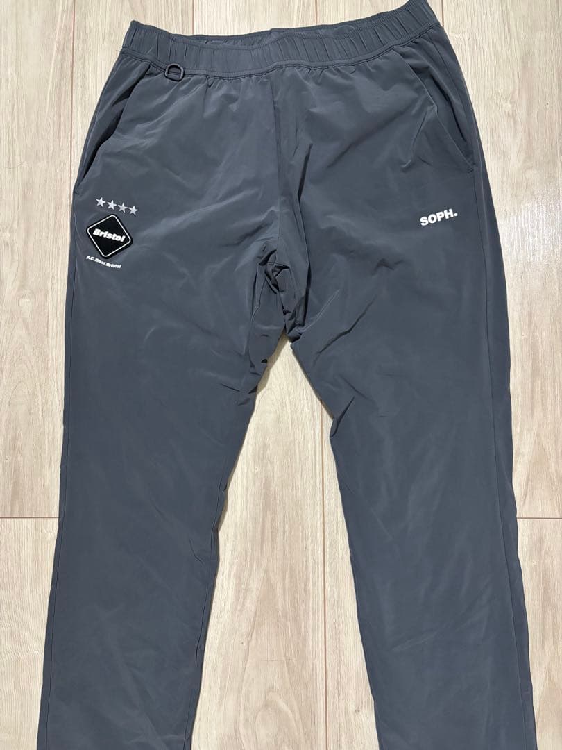 SOPH. グレー パンツ F.C. Real Bristol