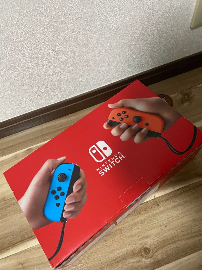 【新品未開封】Nintendo Switch 本体　青/赤