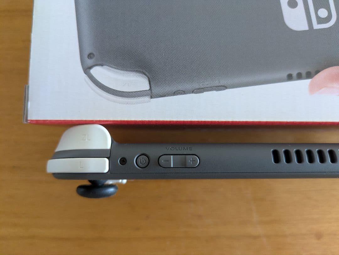 Nintendo Switch Lite グレー（microSDカード付）