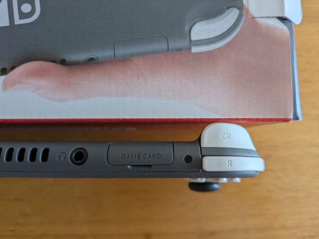 Nintendo Switch Lite グレー（microSDカード付）