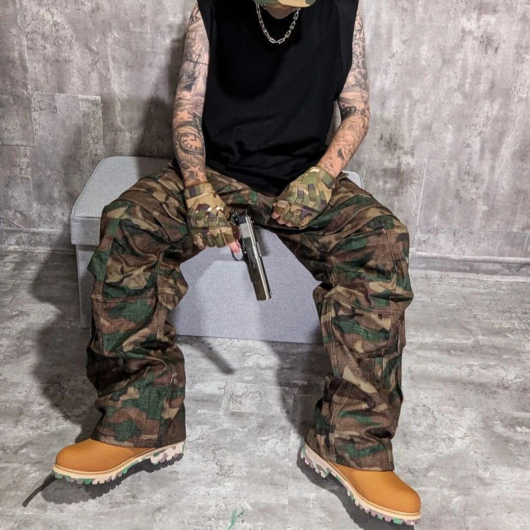 FARFROMWHAT迷彩柄カーゴパンツ