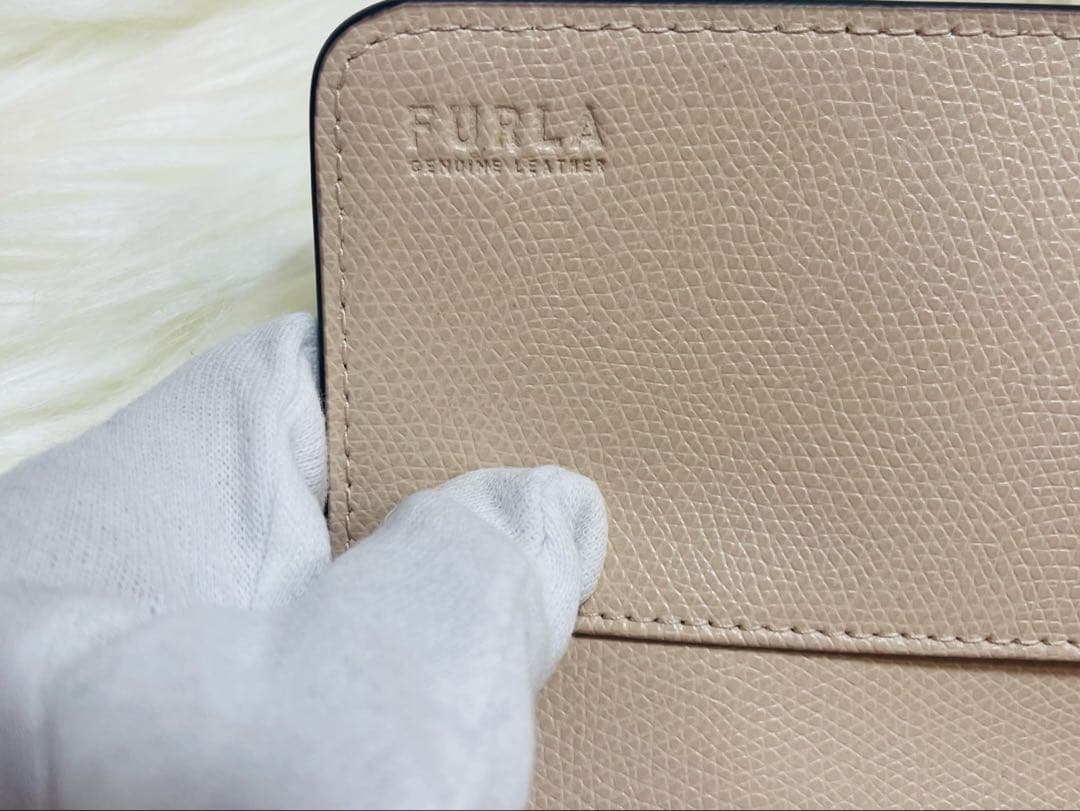 dragon1127 さん専用FURLA ベージュ レザー 長財布