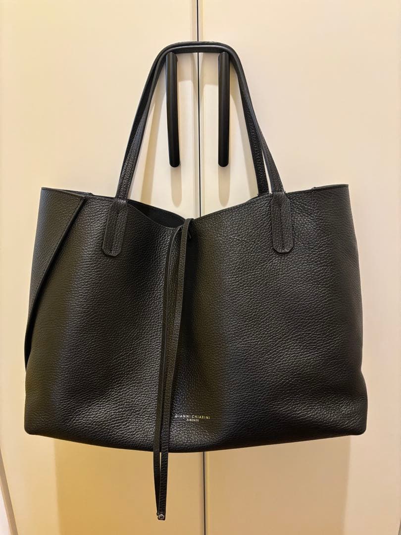 GIANNI CHIARINI ジャンニキャリー二 トートバッグ　黒　A4可