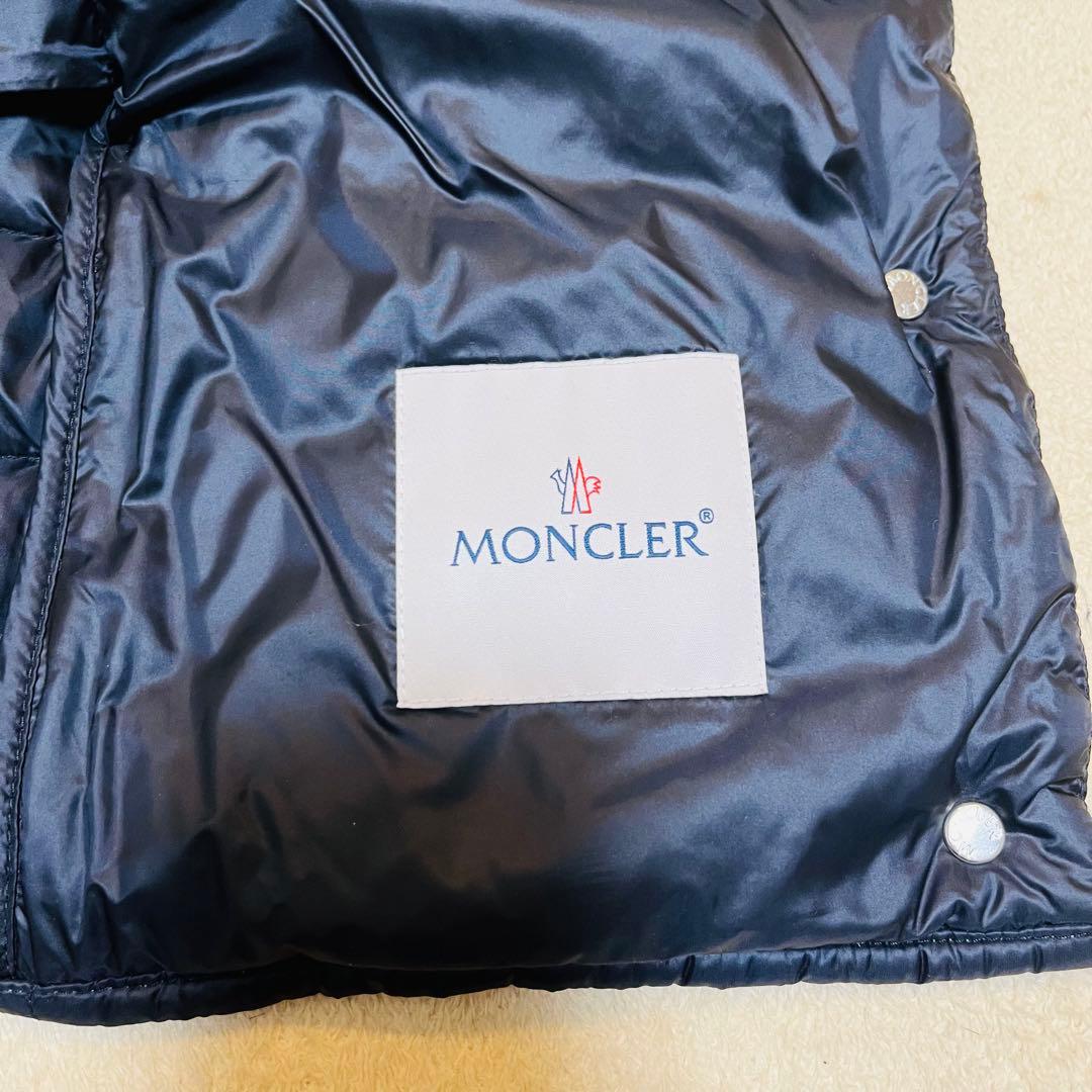 モンクレール ダウンベスト サイズ0 ブラック ロゴワッペン 美品
