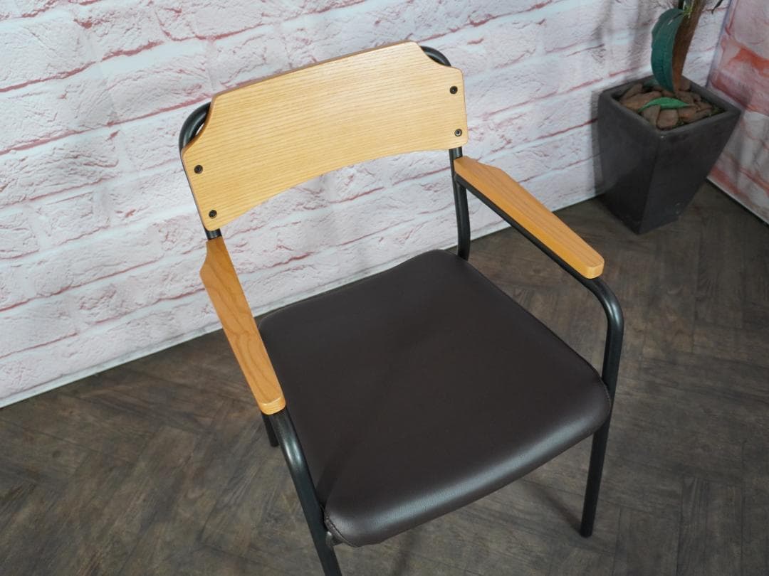 unico/ウニコ HOXTON/ホクストン アームダイニングチェア ブラウンd