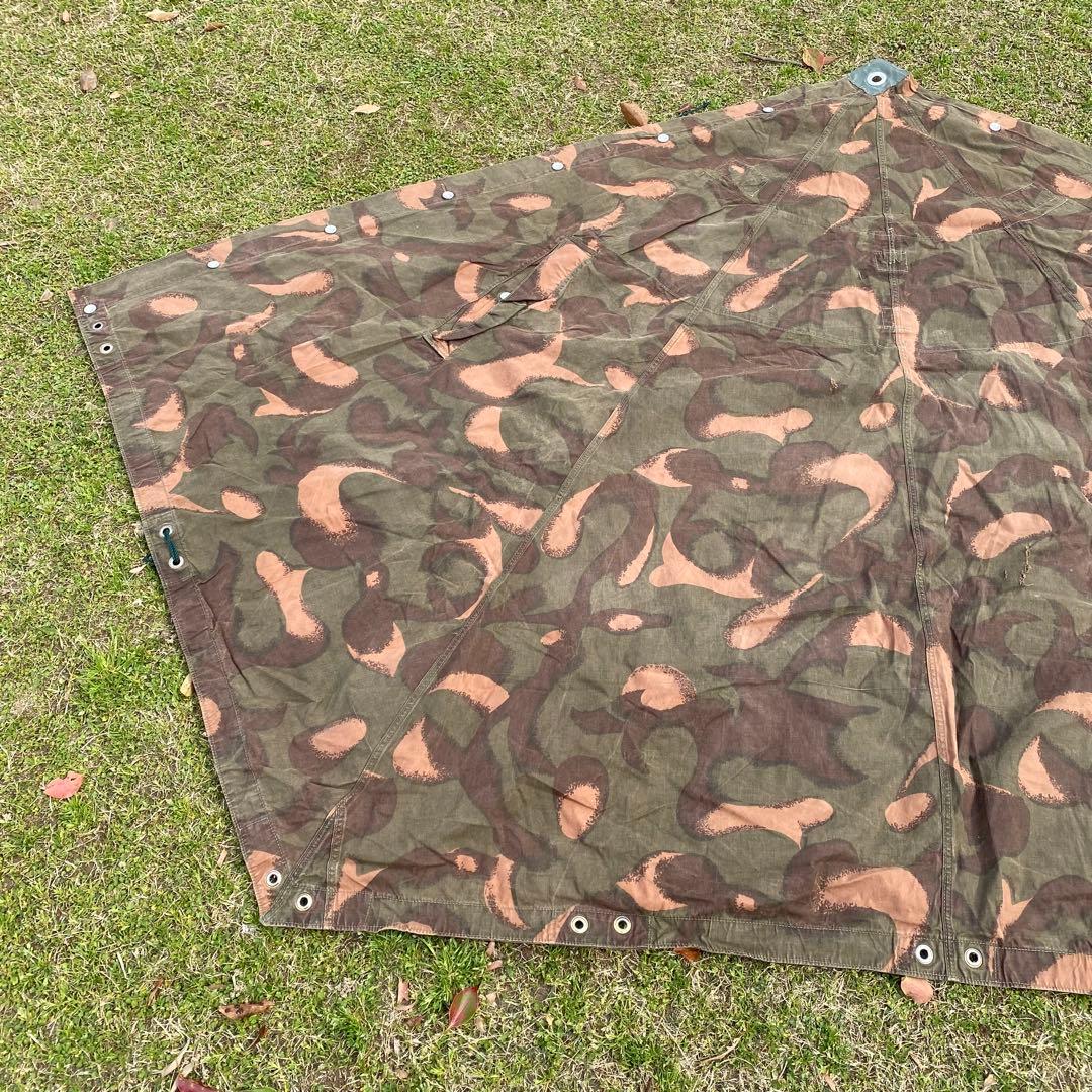 ま*と様 ハンガリー軍　軍幕⑤　ポンチョ　２枚　ポール・ペグセット　 ワンポール