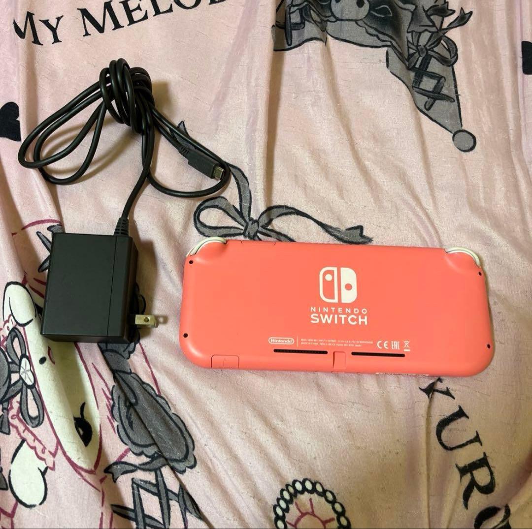 ま*り様 Nintendo Switch Lite コーラルピンク 本体 充電器