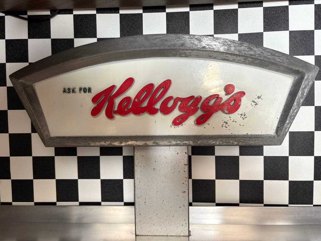 Kellogg's シェルフディスプレイラック4段