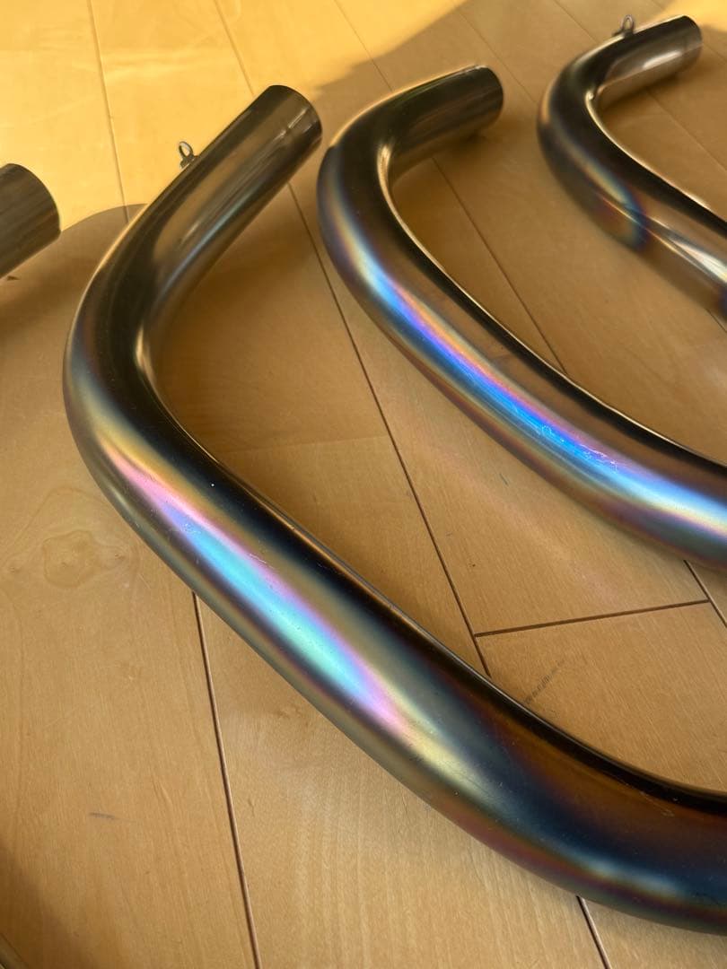 cb1300（SC54）アールギス　ワイバーンフルチタンマフラー