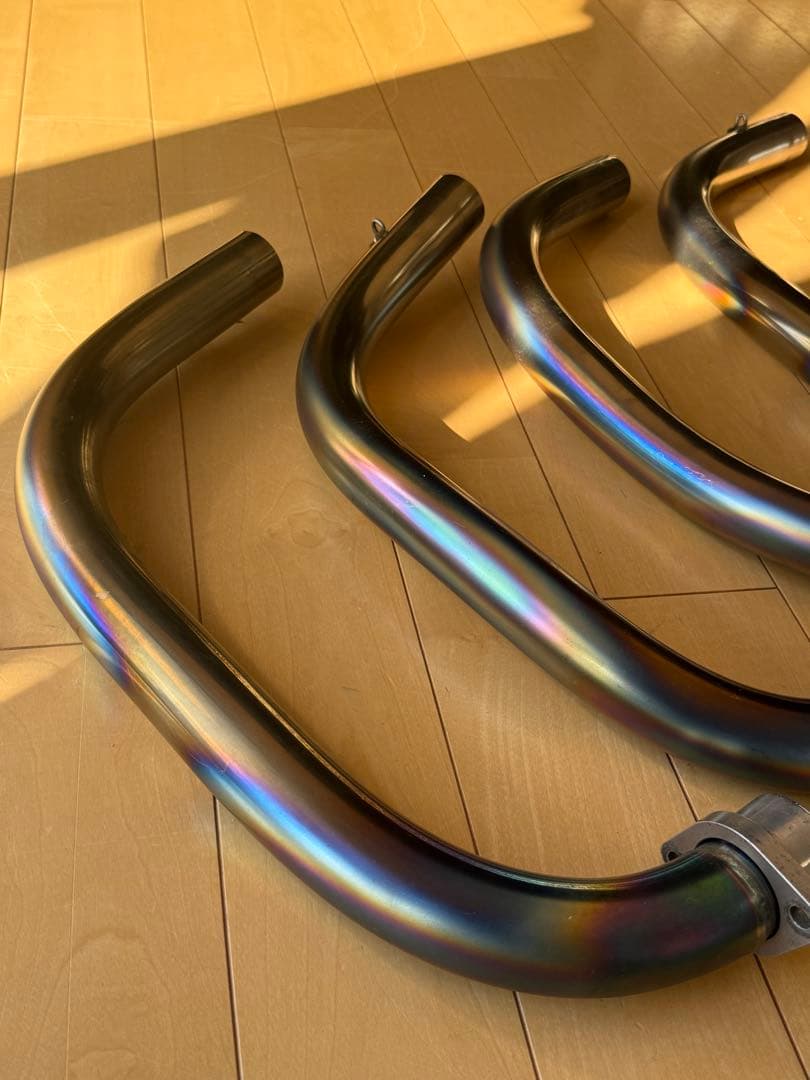 cb1300（SC54）アールギス　ワイバーンフルチタンマフラー