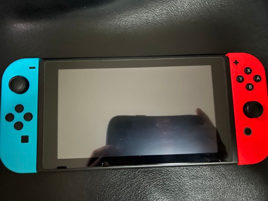 Nintendo Switch 本体 + プロコンなど付属品付き