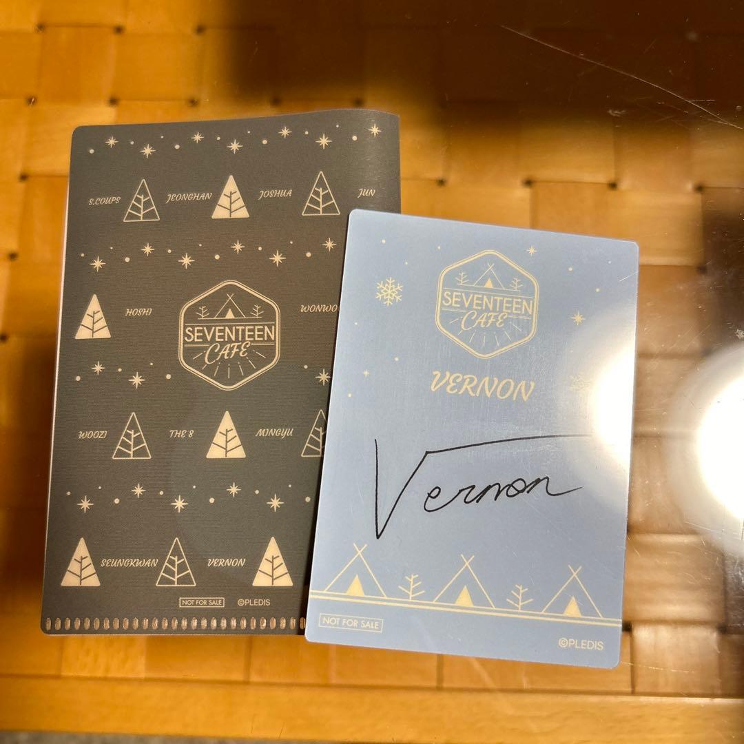 SEVENTEEN cafe バーノン　トレカ