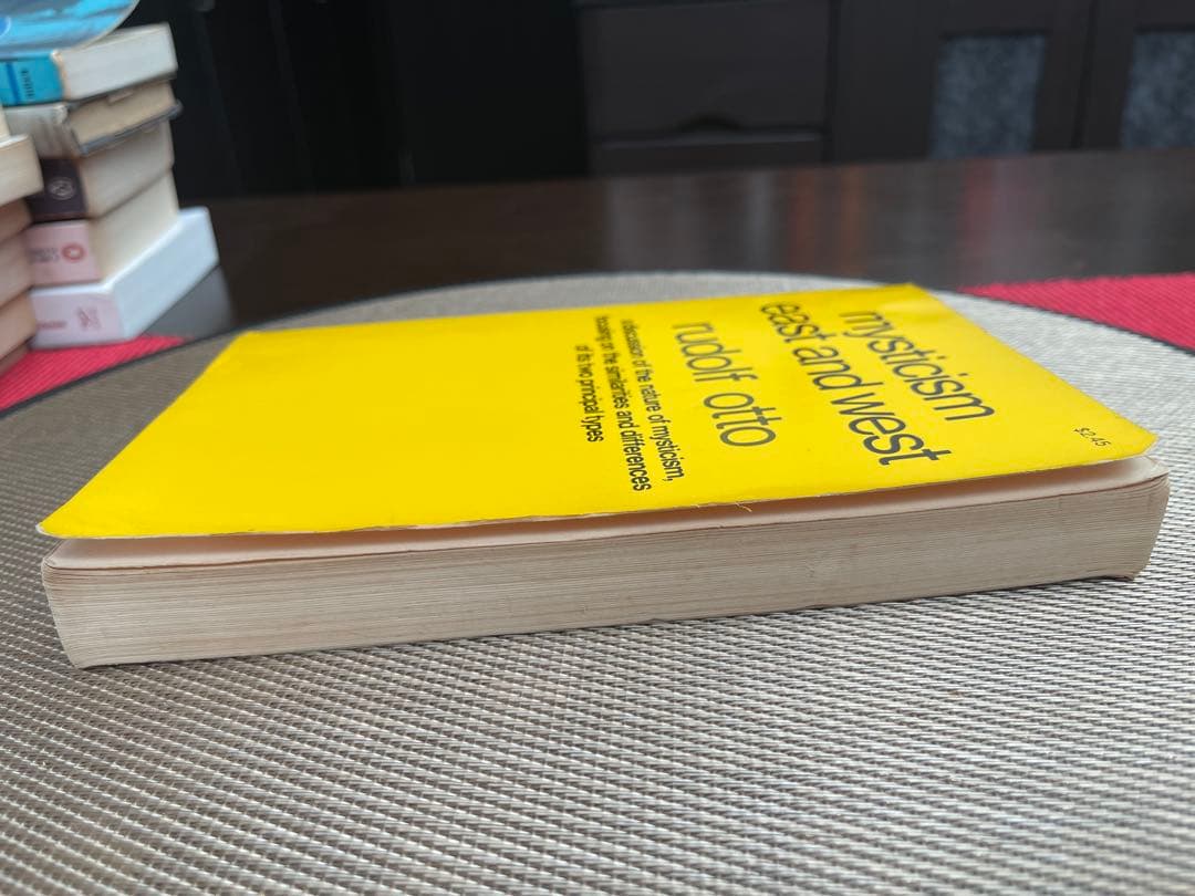 洋書 mysticism east and west