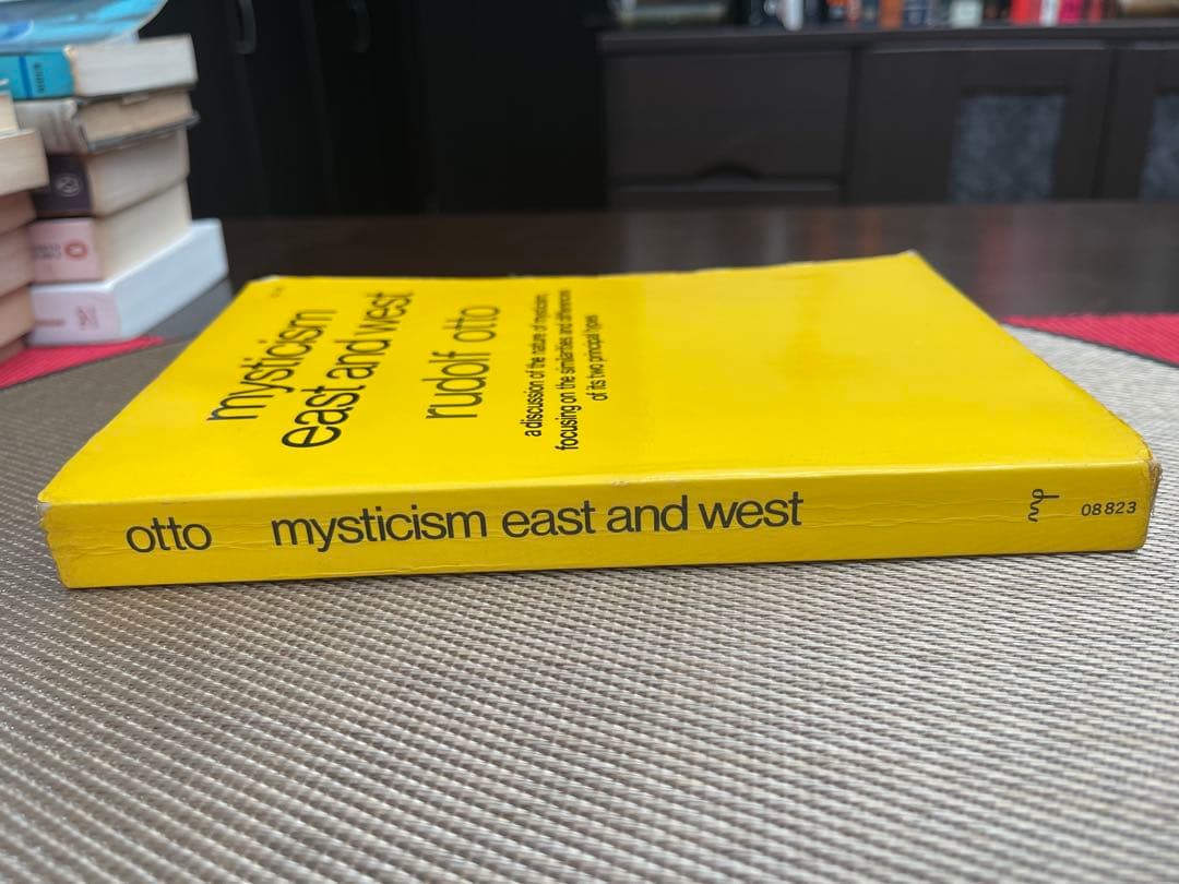 洋書 mysticism east and west