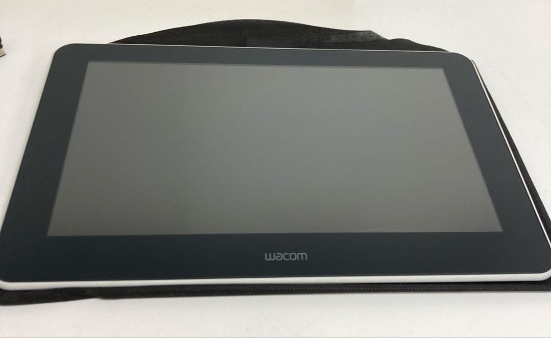 B279-41 wacom One 13.3型 液晶ペンタブレット　ジャンク