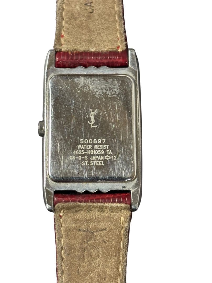 Yves Saint Laurent 腕時計 レクタンギュラー 赤レザー