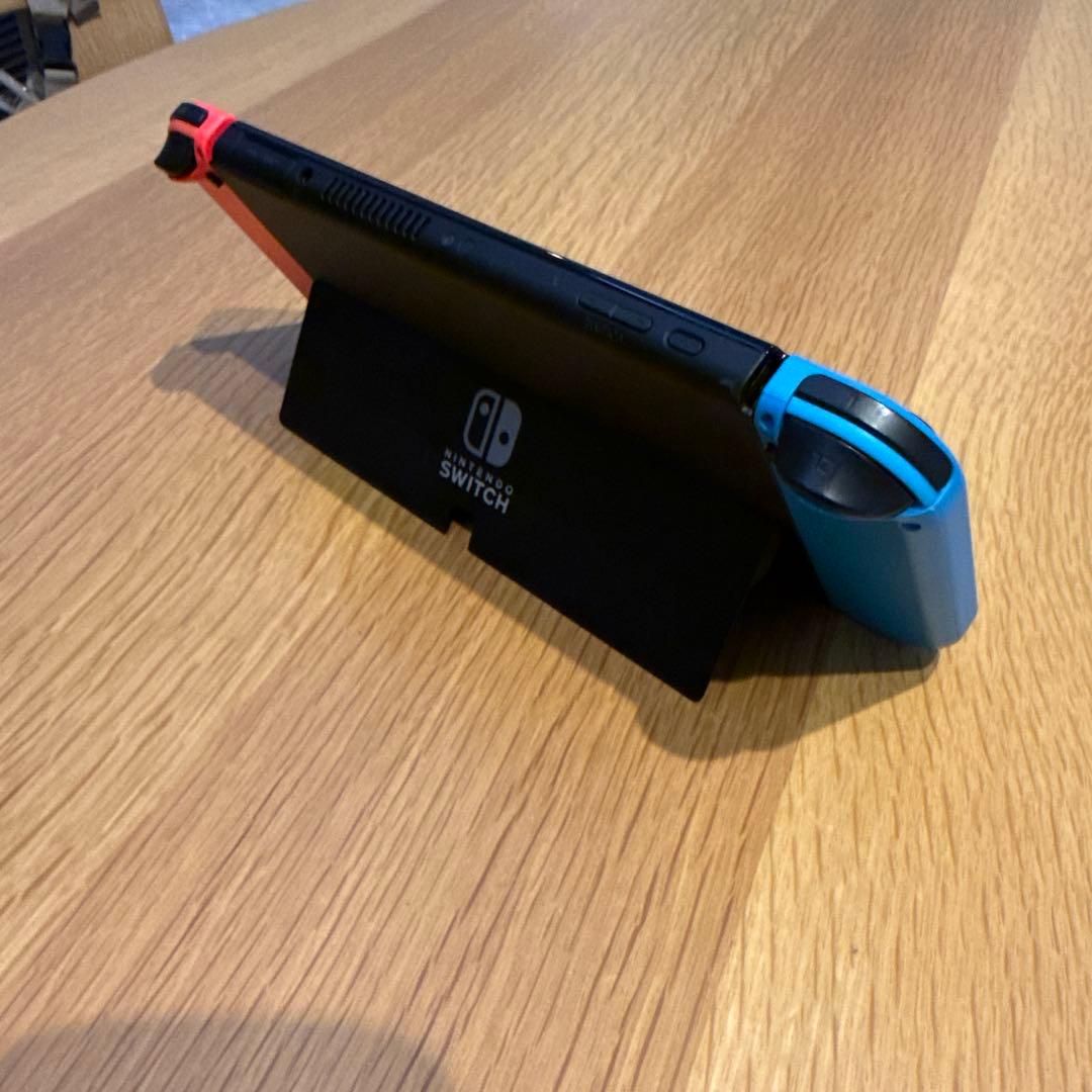 switch 有機EL 本体　Joy-Con2つ　マイクラケース付き