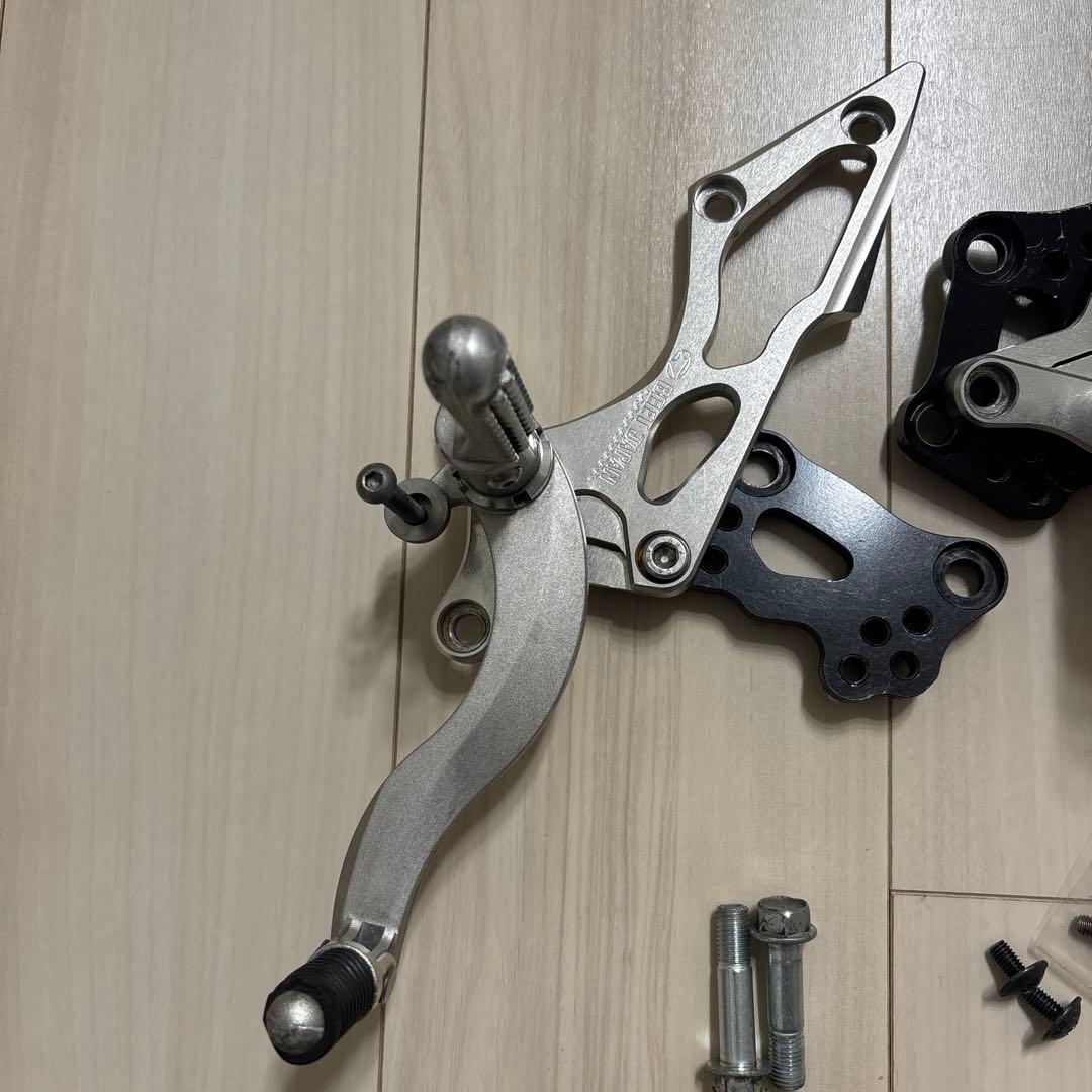 BEET バックステップ シルバー