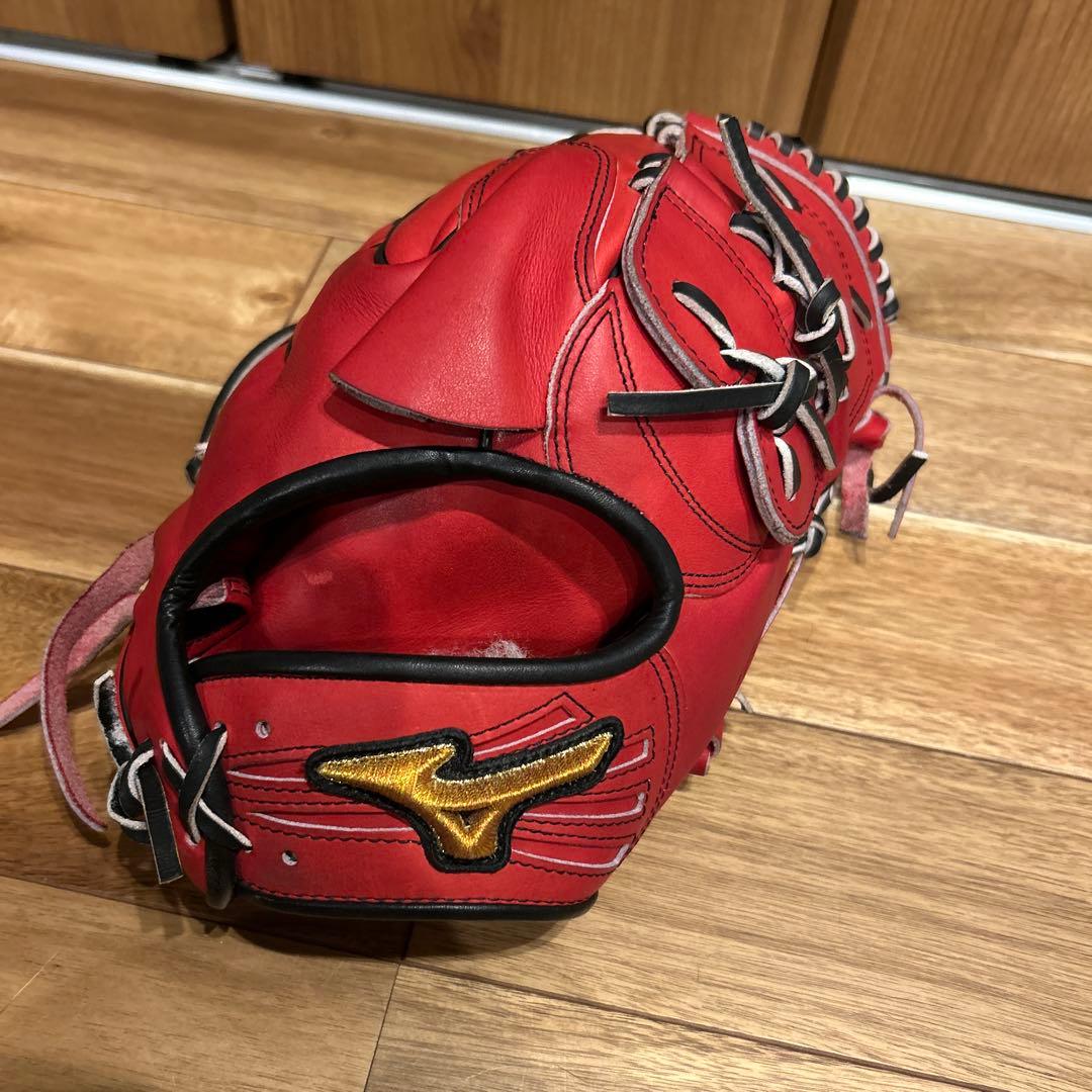ミズノプロ　軟式投手用グラブ　伊藤大海モデル